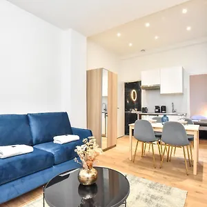 Appartement Cmg Sentier - Cadet, Paris