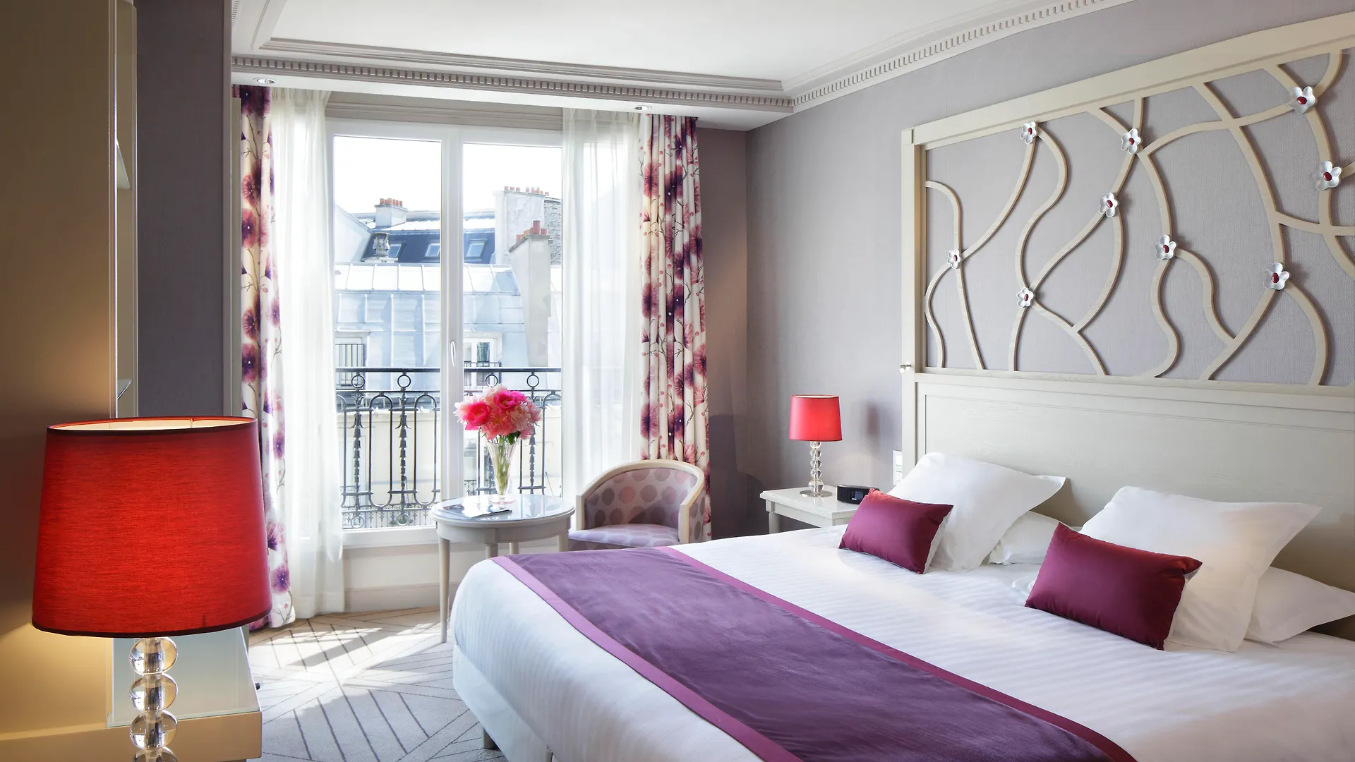 Отель Rochester Champs Elysees Париж