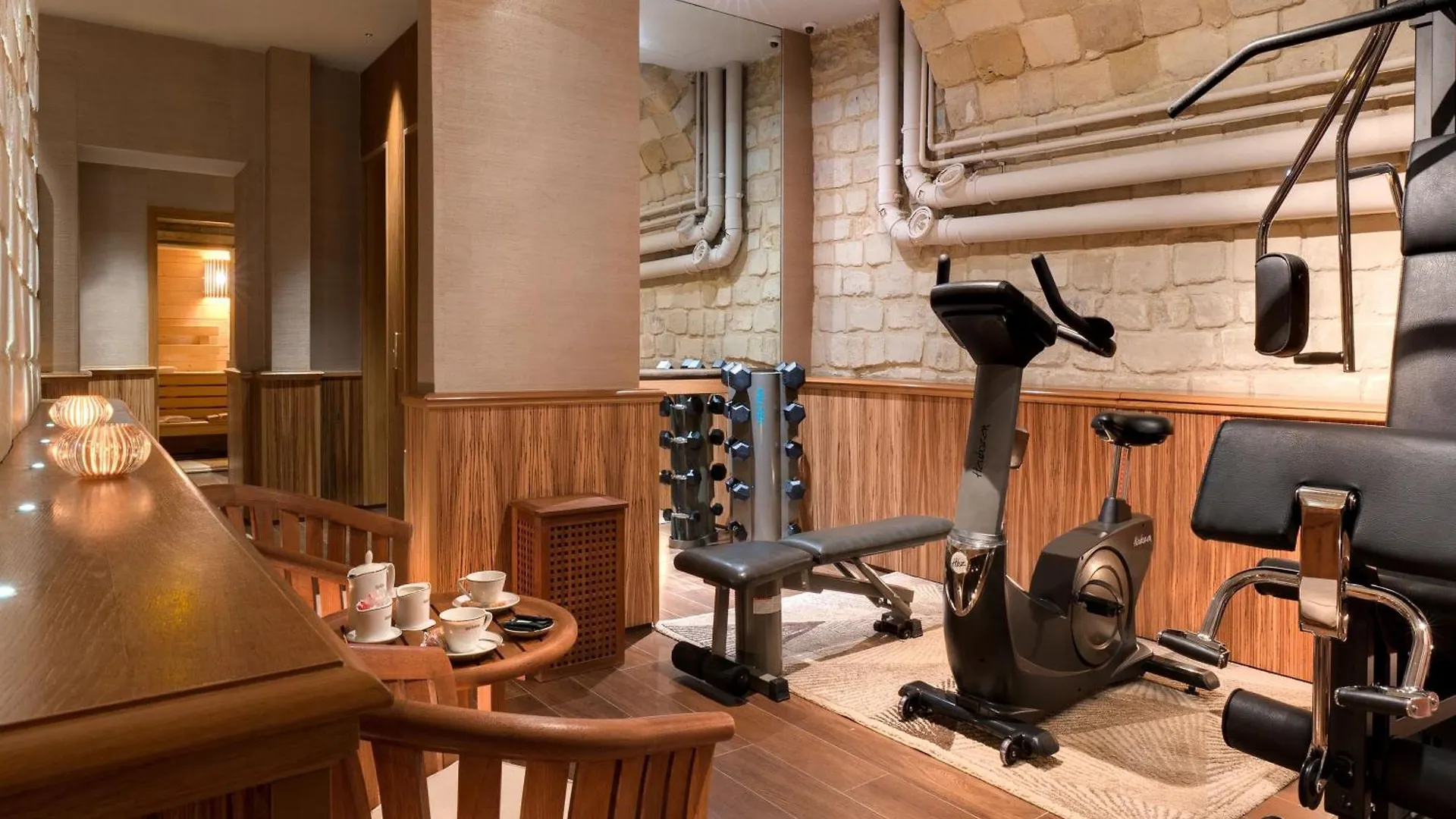 **** Otel Rochester Champs Elysees Paris Fransa