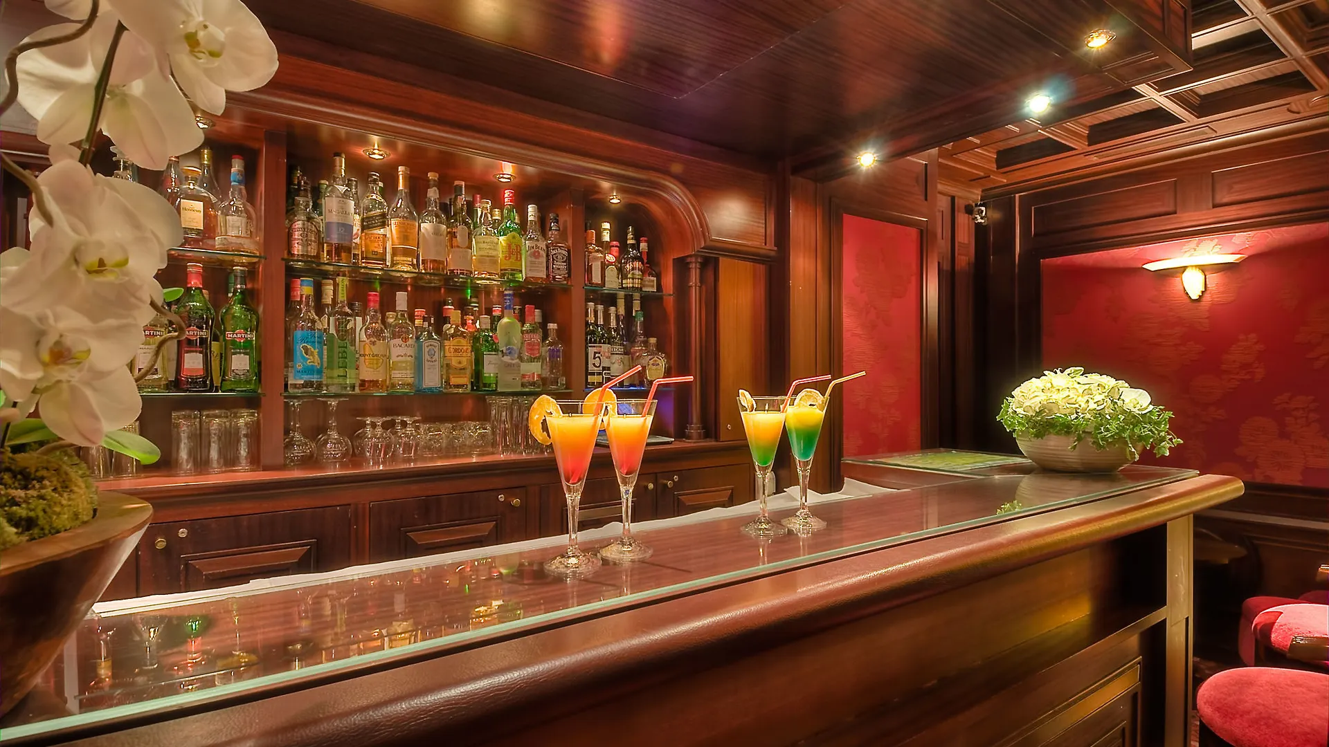 Hotel Rochester Champs Elysees Paris
