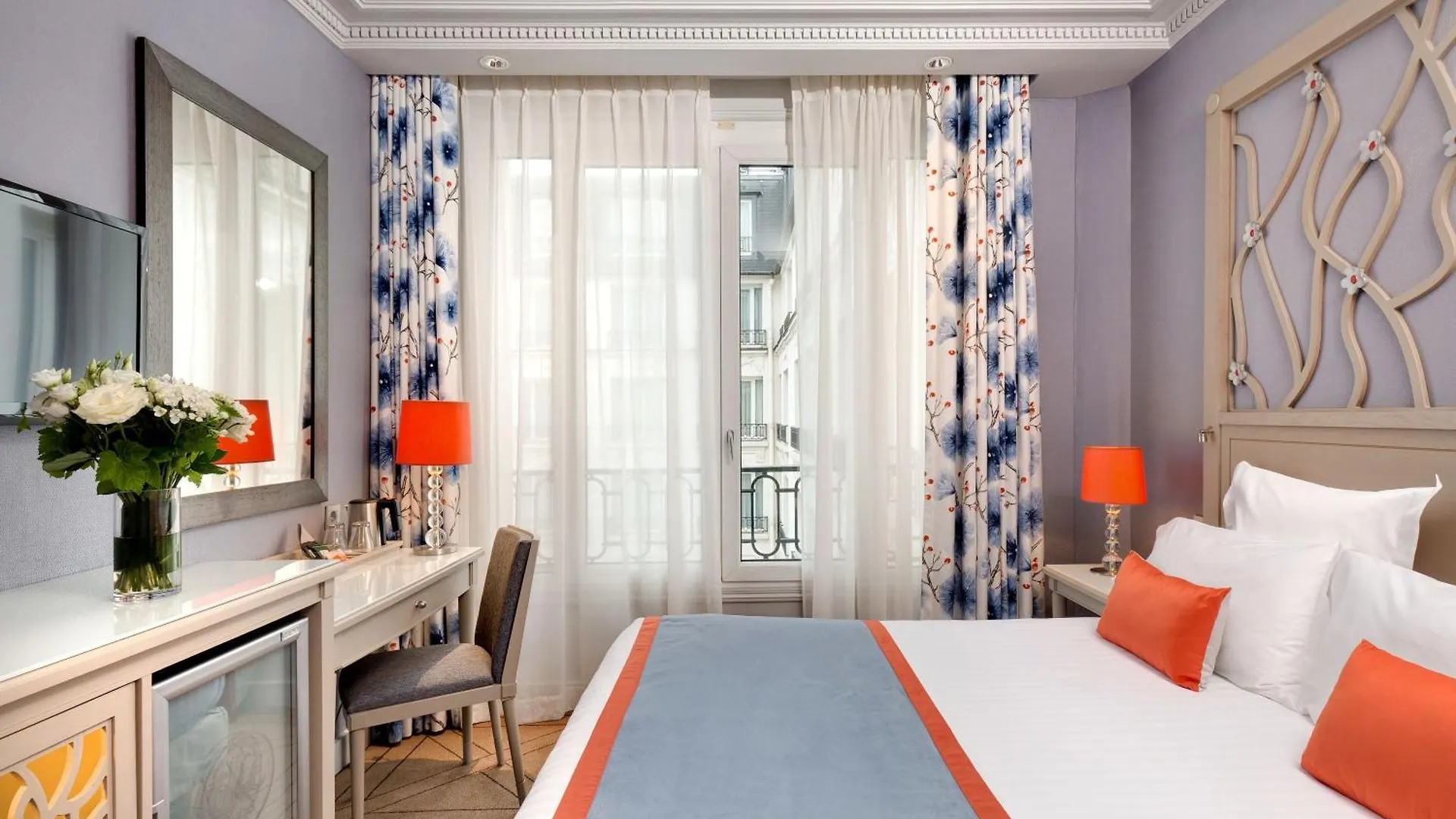 Rochester Champs Elysees Paris Hotel